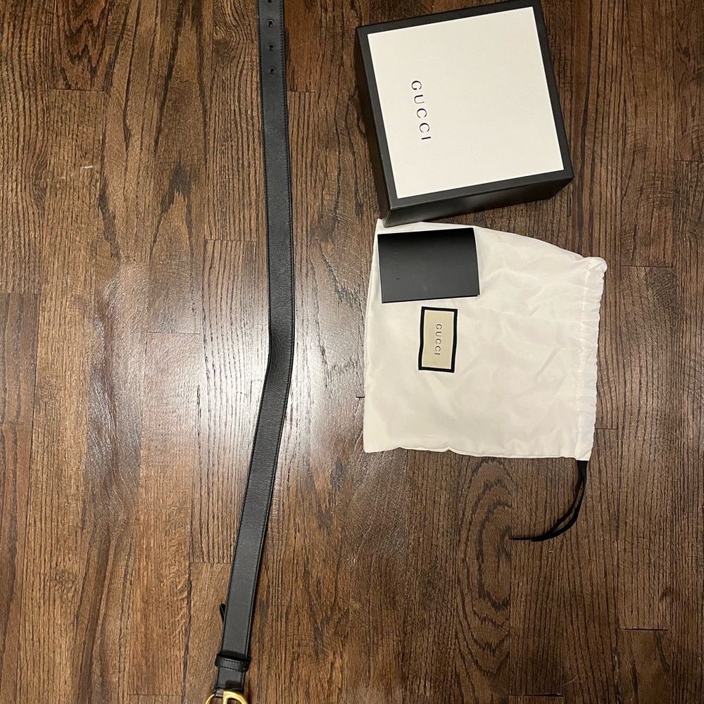 Gucci Black Belt with Gold Double G Buckle 75-30 - Picture 5 of 7